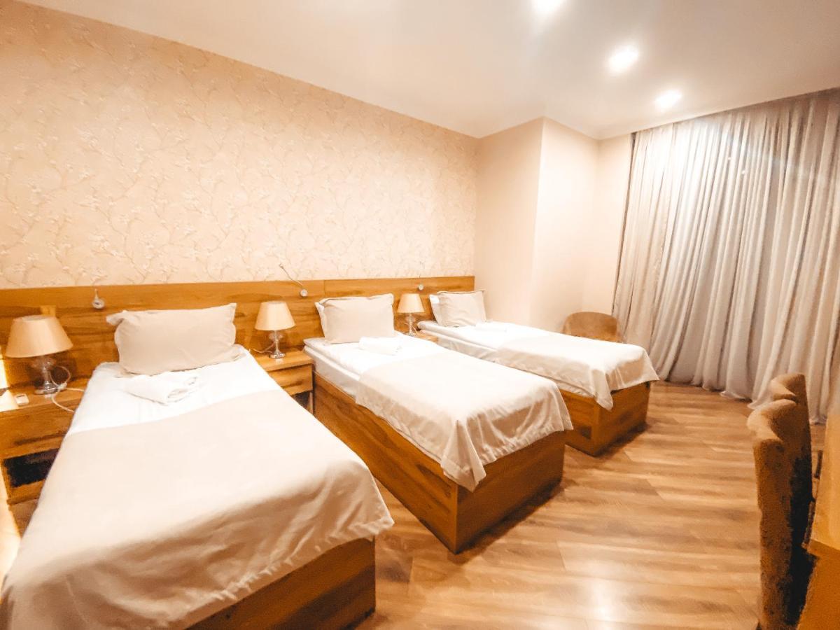 Sunset Tbilisi Luxury Aparthotel エクステリア 写真
