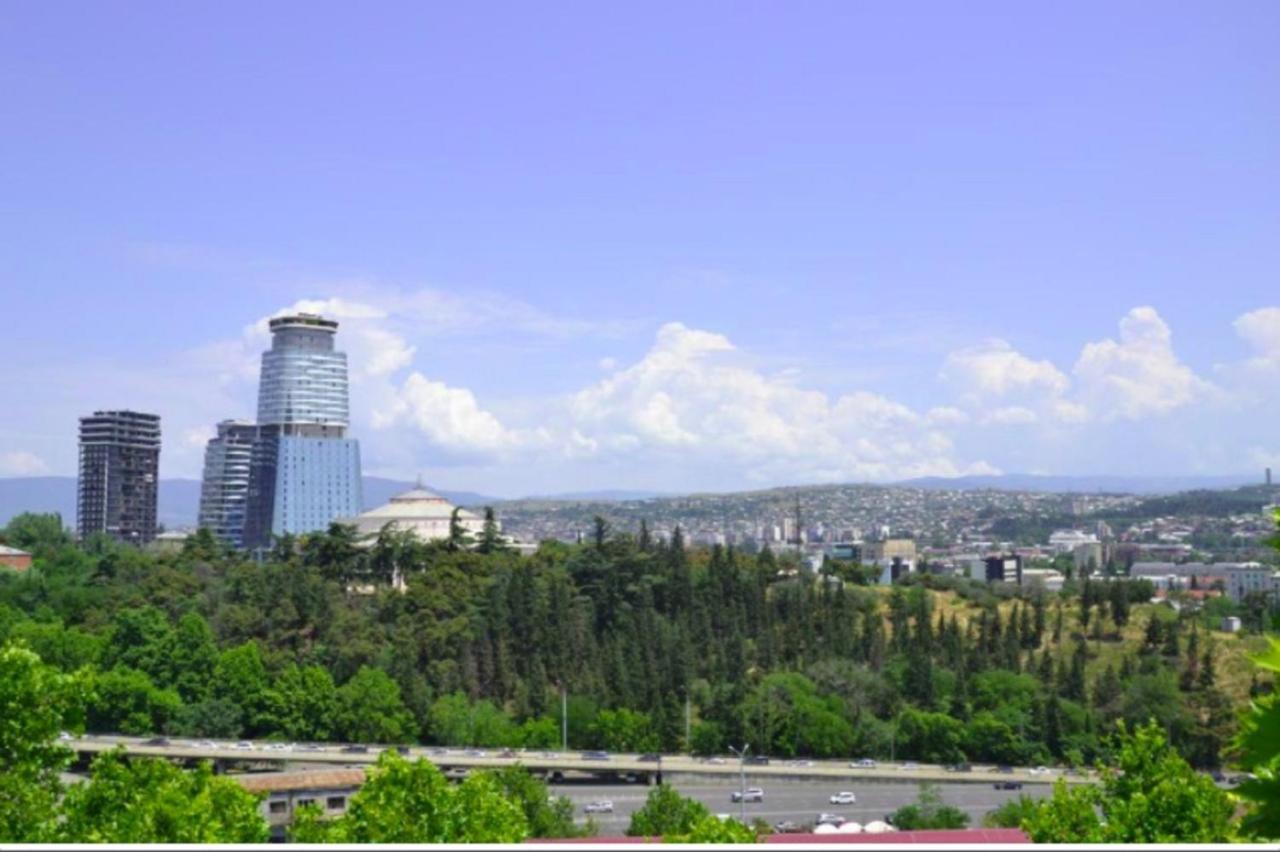 Sunset Tbilisi Luxury Aparthotel エクステリア 写真